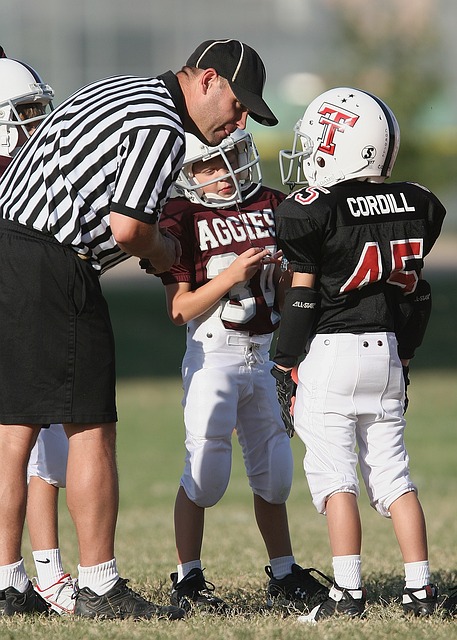 邻里之间矛 邻里之间矛